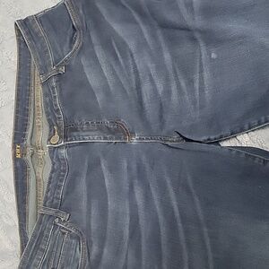 Kut From The Kloth Denim Size 18W Dark Wash Skinny Leg